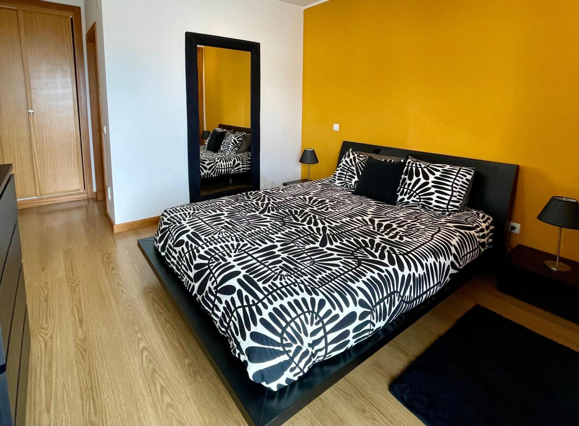 Relax & Sea View Apartment Nazaré Esterno foto